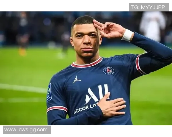 微整形风潮席卷足坛足球明星们的美丽蜕变与背后故事