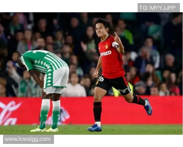 皇马主场大胜塞尔塔四比一展现强大实力与团队默契